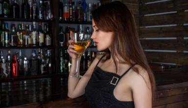  El alcohol mejora las habilidades para hablar un idioma extranjero.