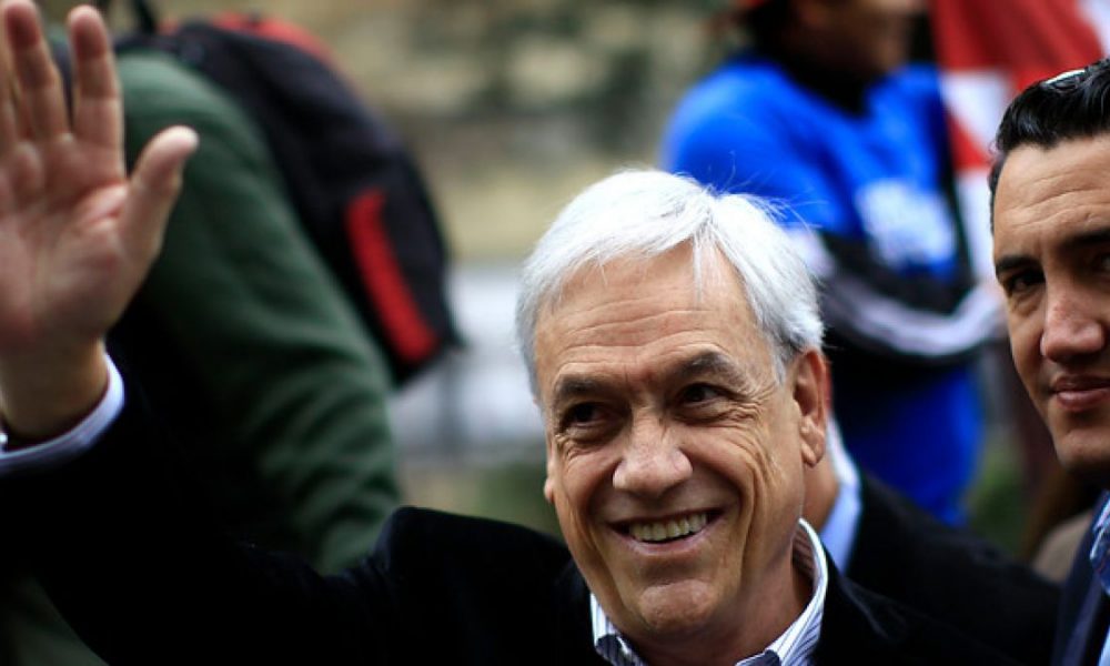  Cadem: Rechazo a Sebastián Piñera llega al 44% y supera su aprobación