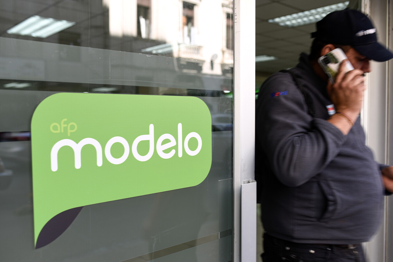 Incertidumbres en el mercado financiero por licitación de stock de las AFP