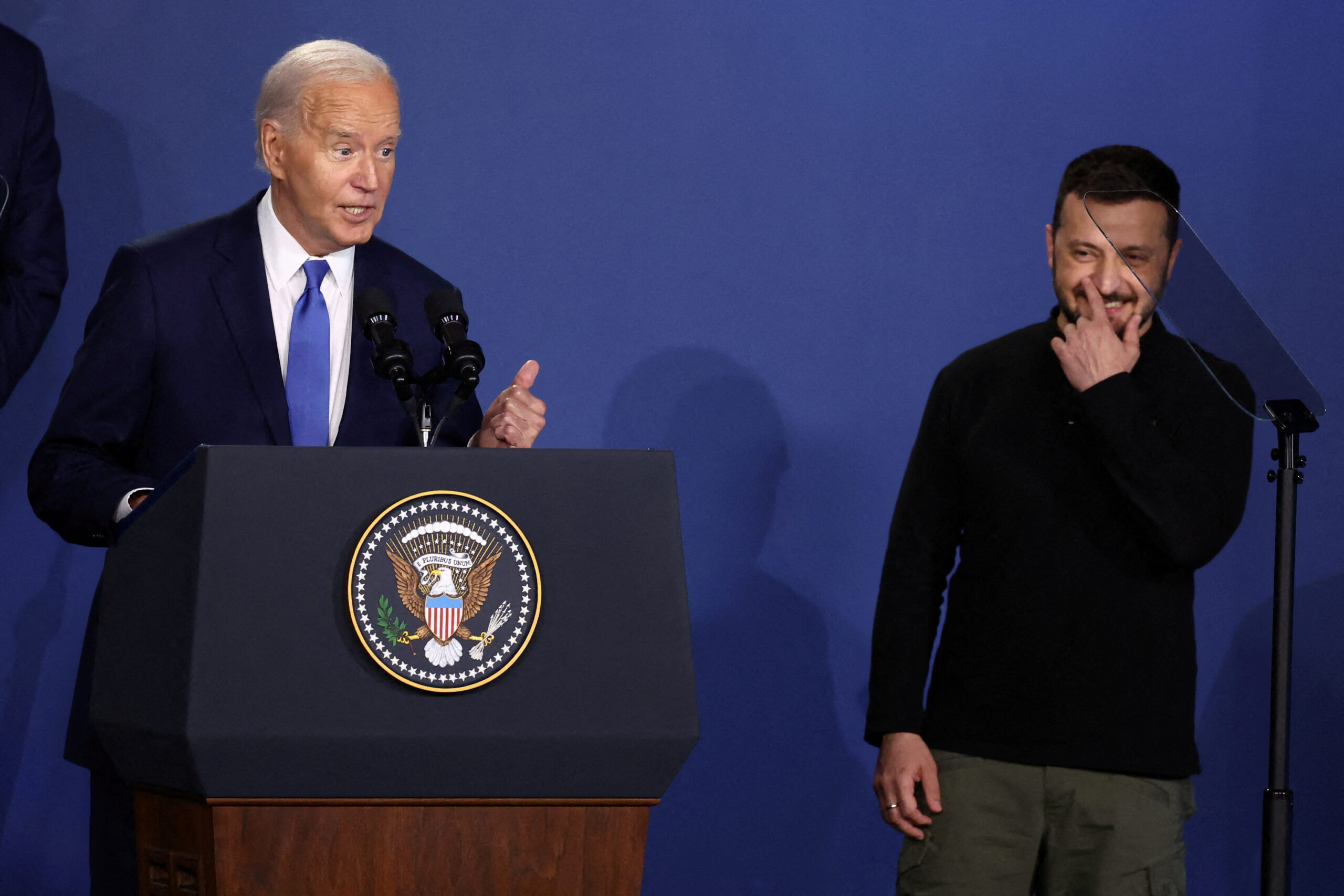 Biden confunde a Zelenskiy con Putin en cumbre de la OTAN