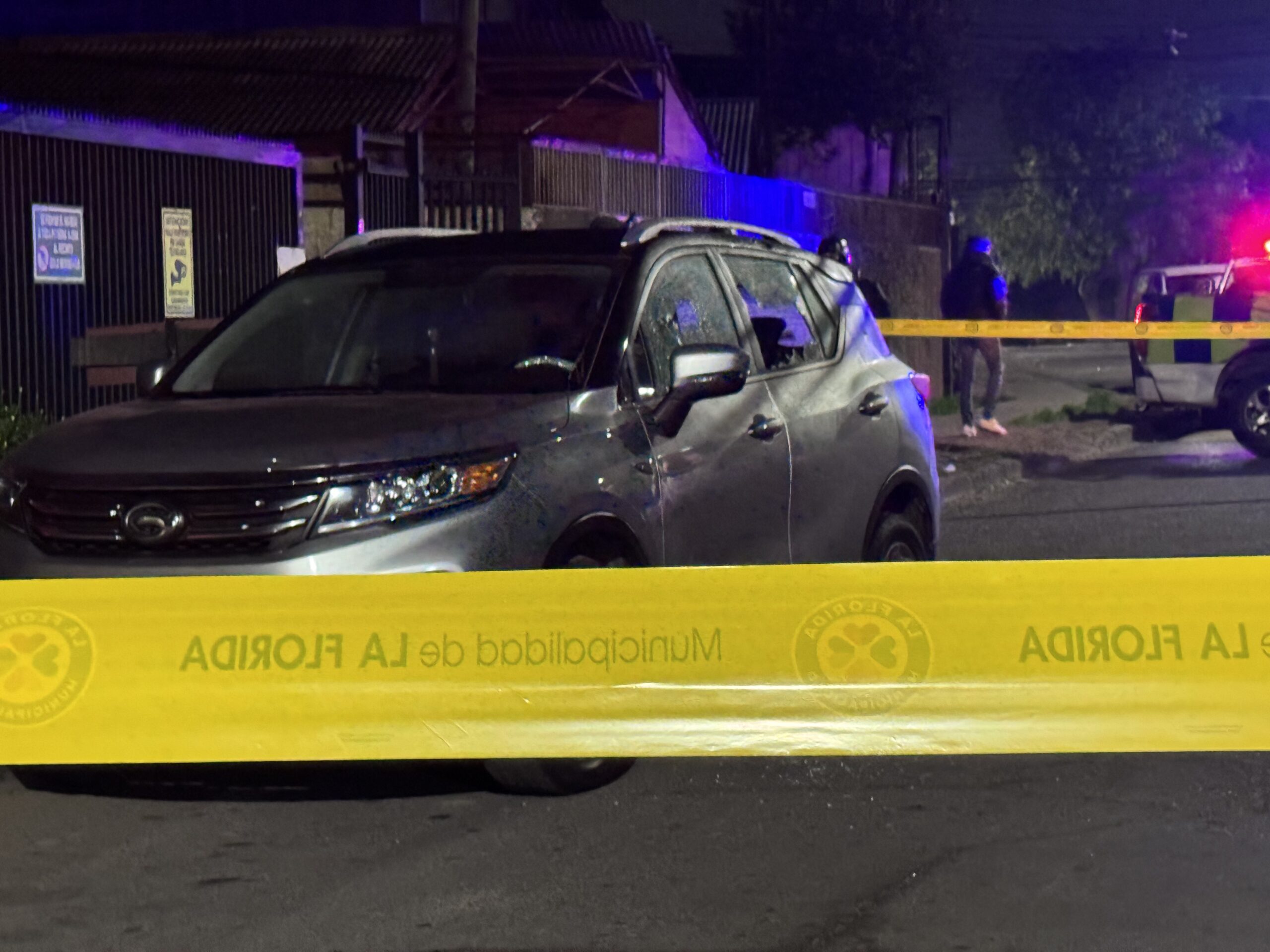 La Florida: Disparan contra auto de adulto mayor más de 15 veces para robárselo