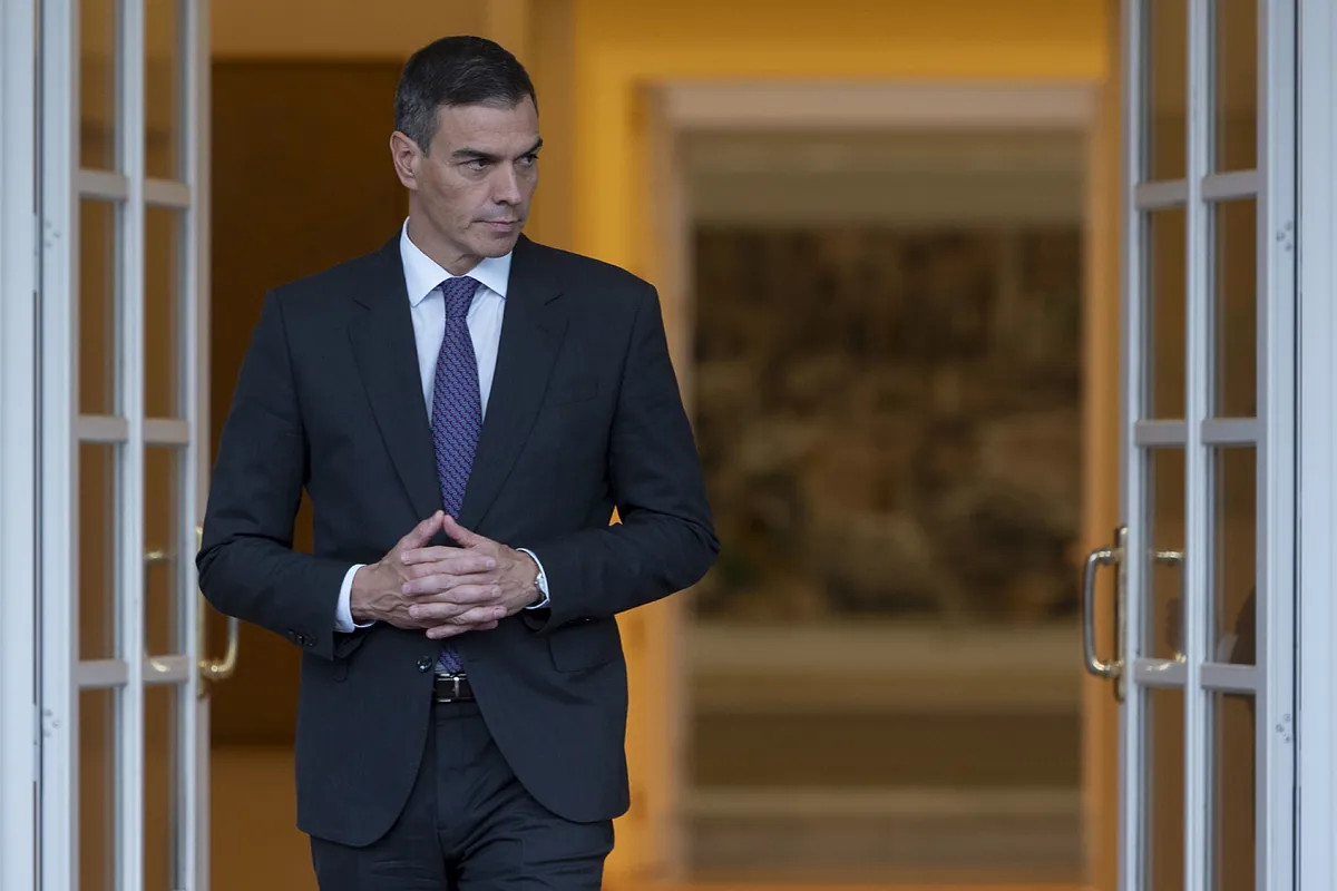 Pedro Sánchez admite visita de Delcy Rodríguez en 2020 y defiende la contundencia del Gobierno contra la corrupción