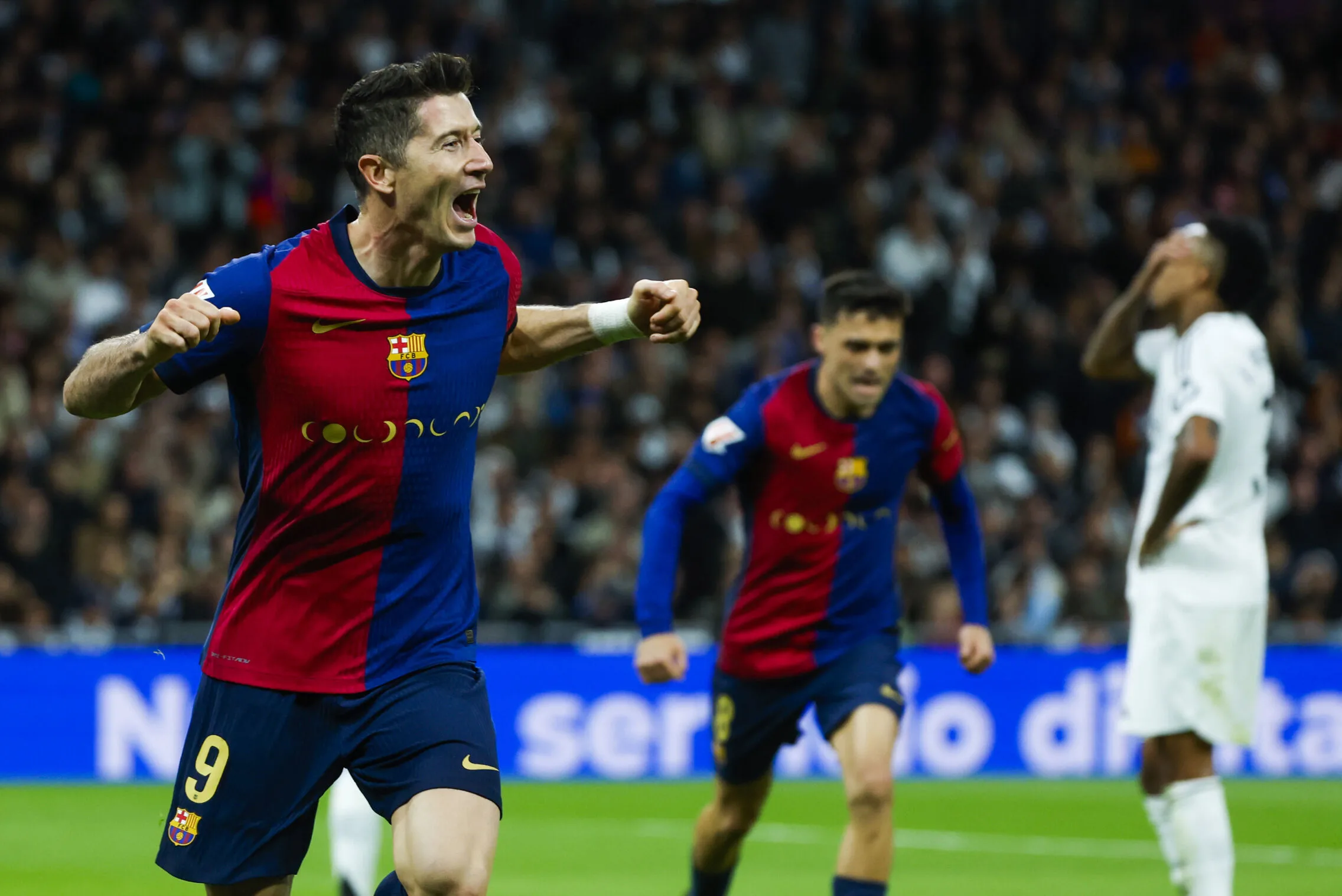 Barcelona arrasa con Real Madrid en el Clásico y se lleva una victoria contundente en el Bernabéu