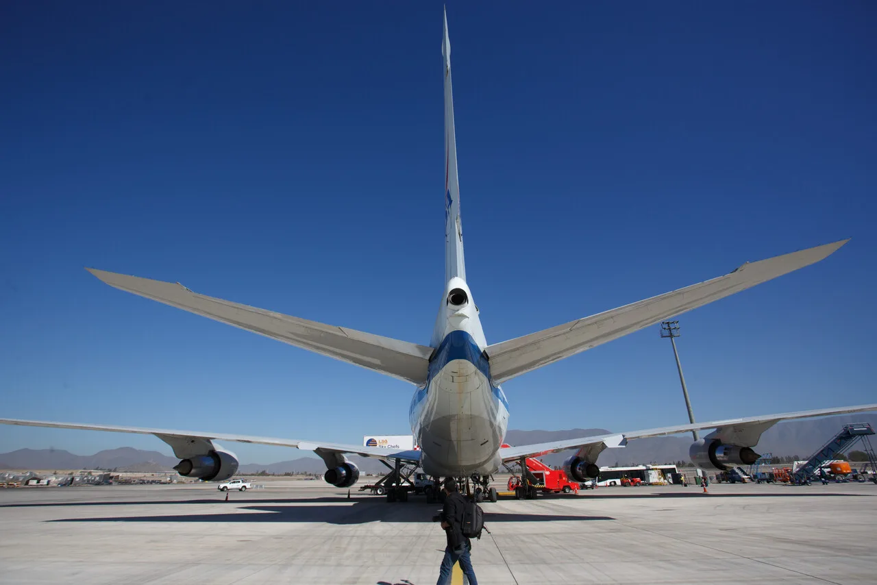 Boeing y sindicato llegan a un acuerdo salarial tentativo para poner fin a la huelga