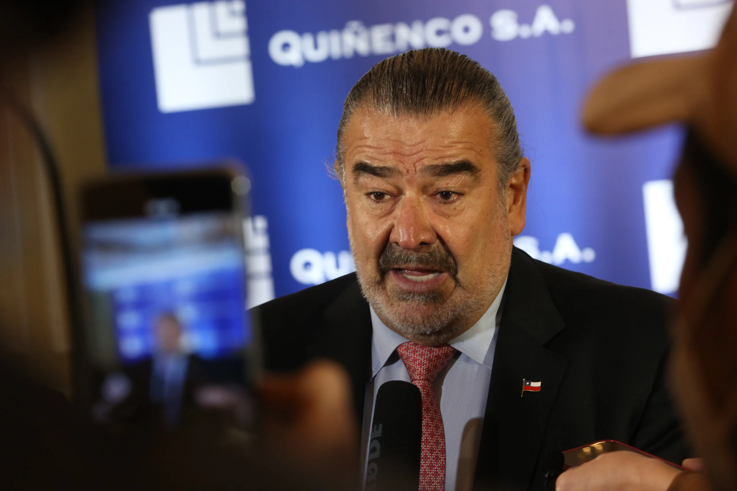 CMF multa a miembros de la familia Luksic por transacciones prohibidas de acciones de Quiñenco