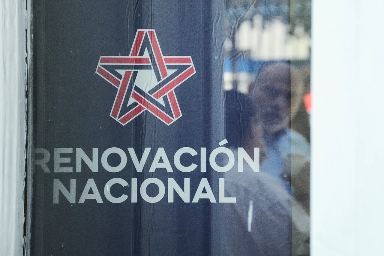 Tribunal Supremo de RN suspende militancia de Tomás Fuentes, Camila Merino y otros dirigentes por apoyar libertad de acción en Vitacura