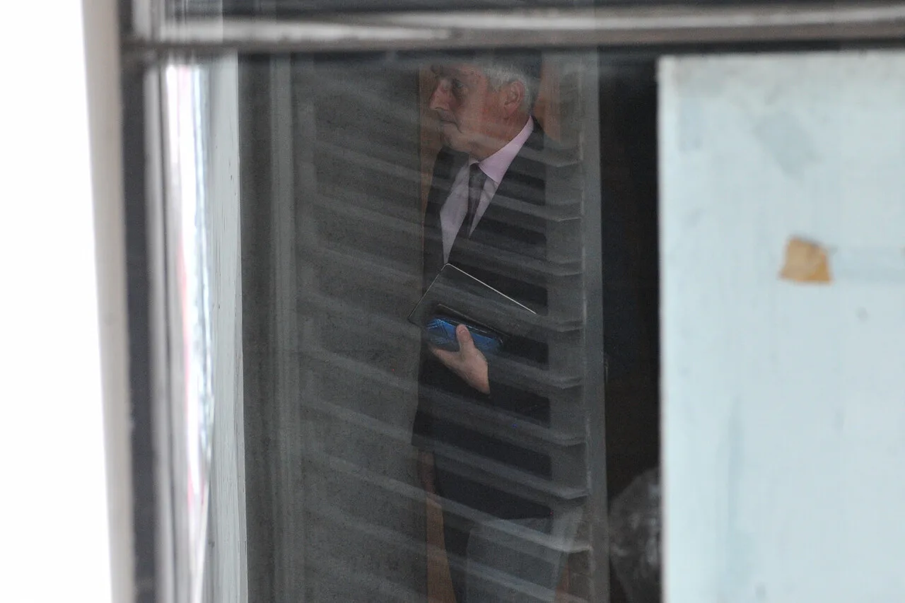 Fiscalía acuerda firma quincenal para generales (r) por responsabilidad en el estallido