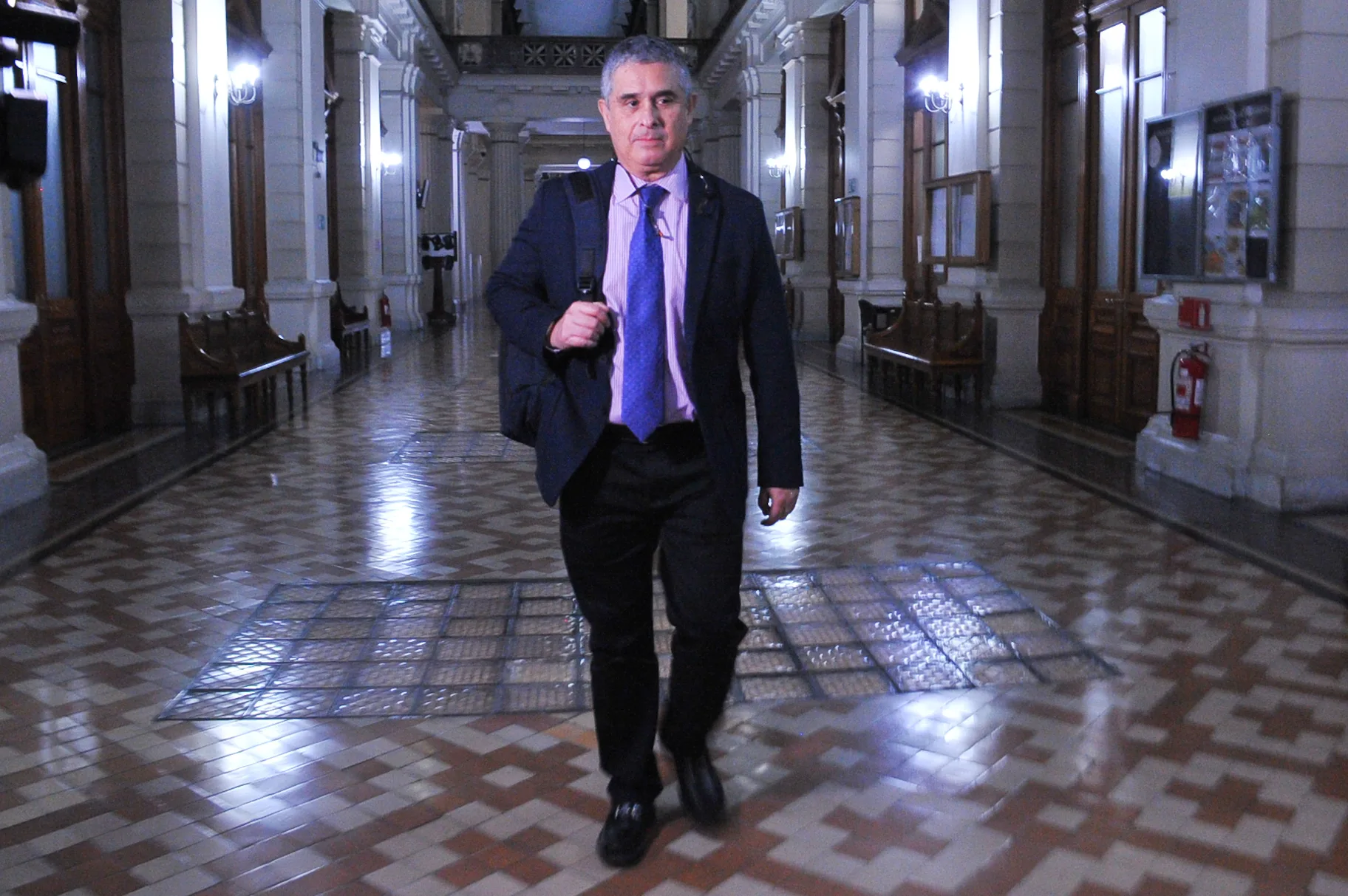 Hermosilla alista entrega de «lista de contactos» entre su hermano y funcionarios judiciales