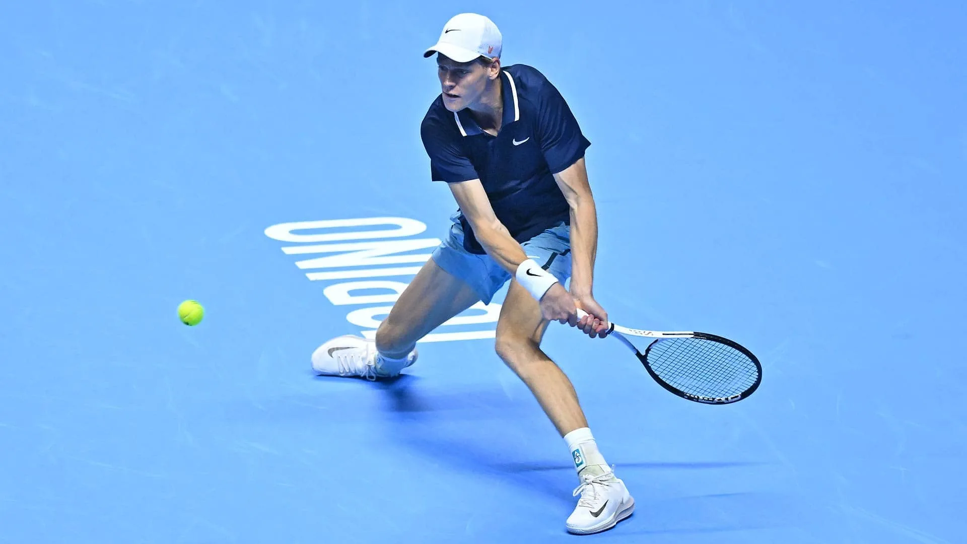 Jannik Sinner pone primera en las ATP Finals