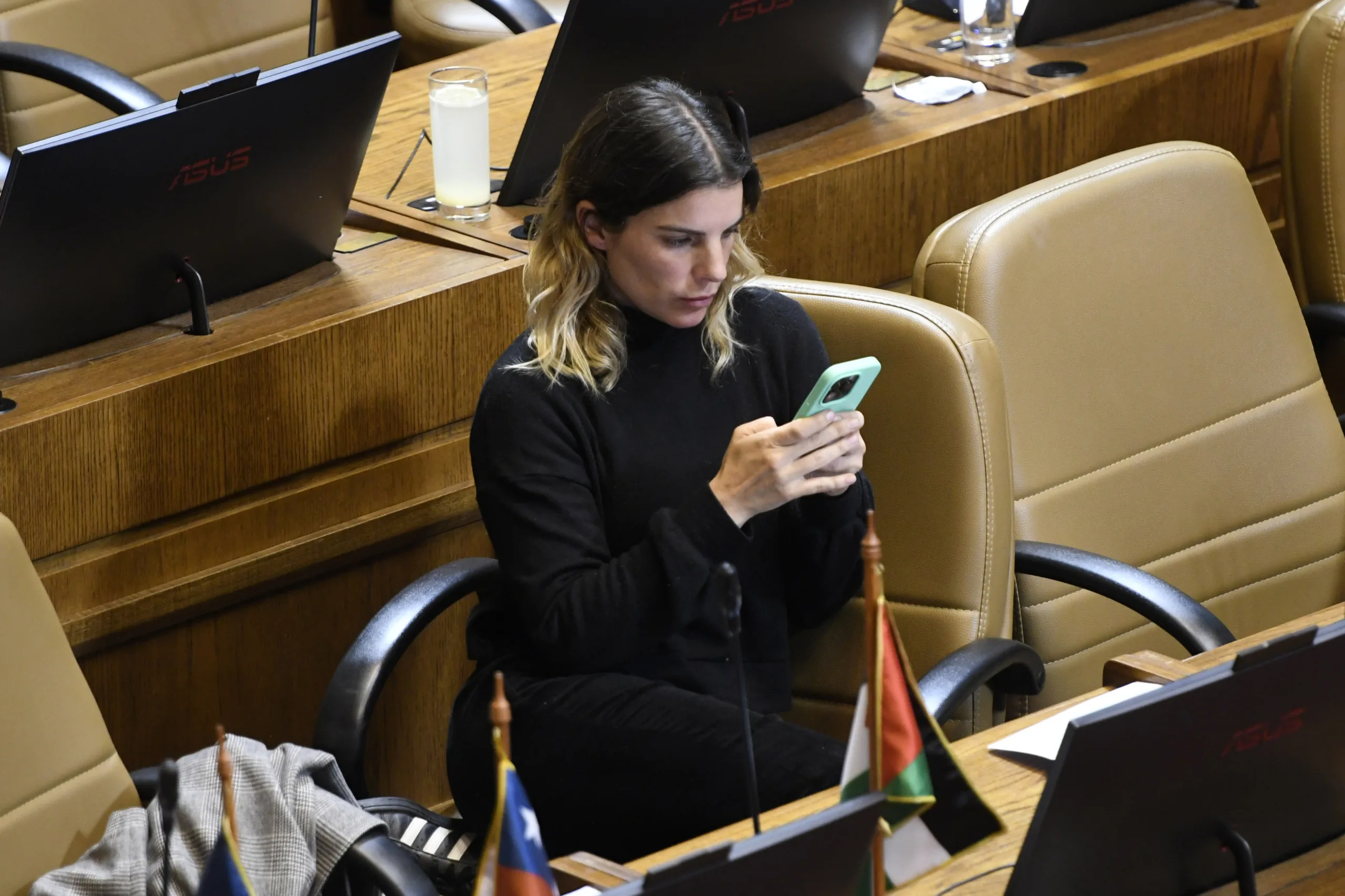 Maite Orsini presenta nueva licencia médica y suma casi dos meses sin asistir al Congreso