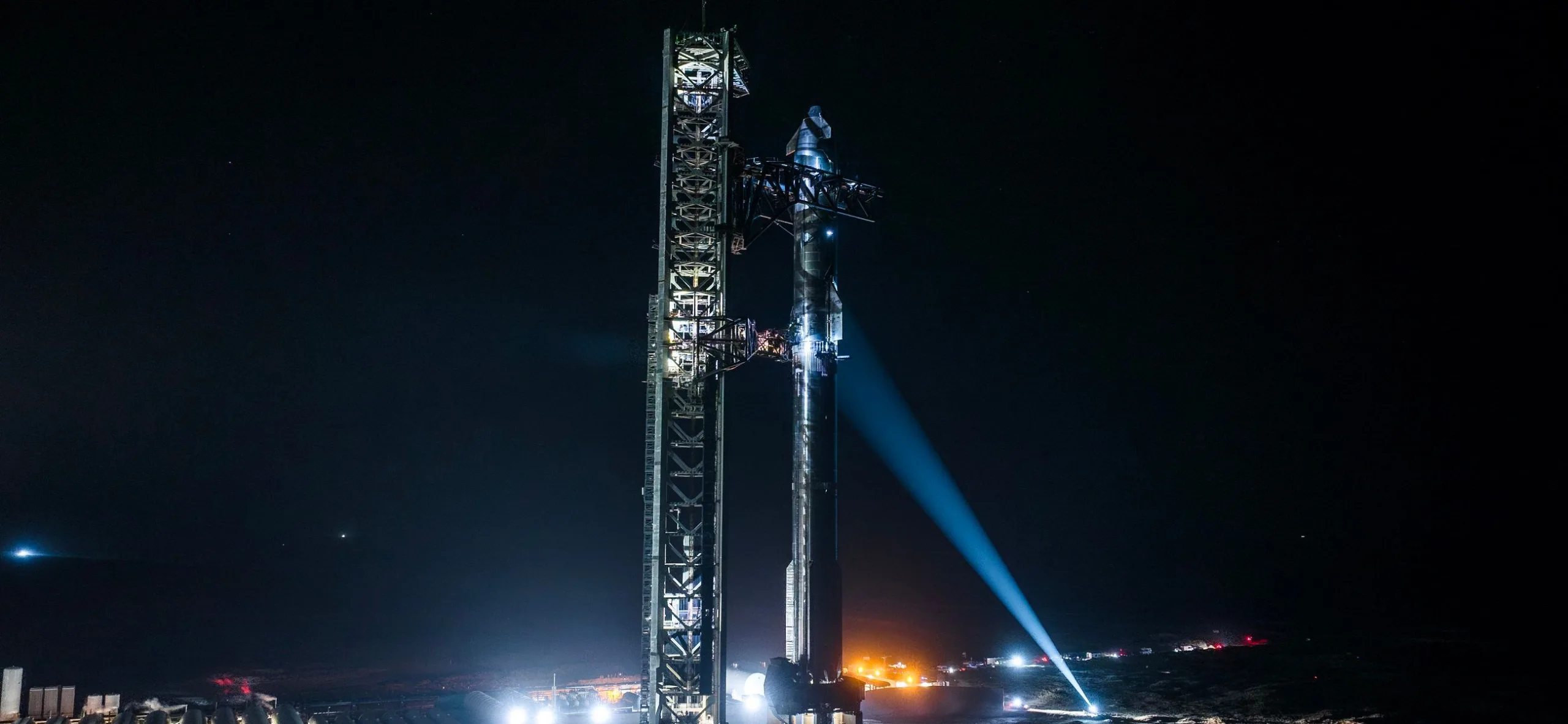 SpaceX se prepara para el lanzamiento de Starship tras explosión en prueba anterior