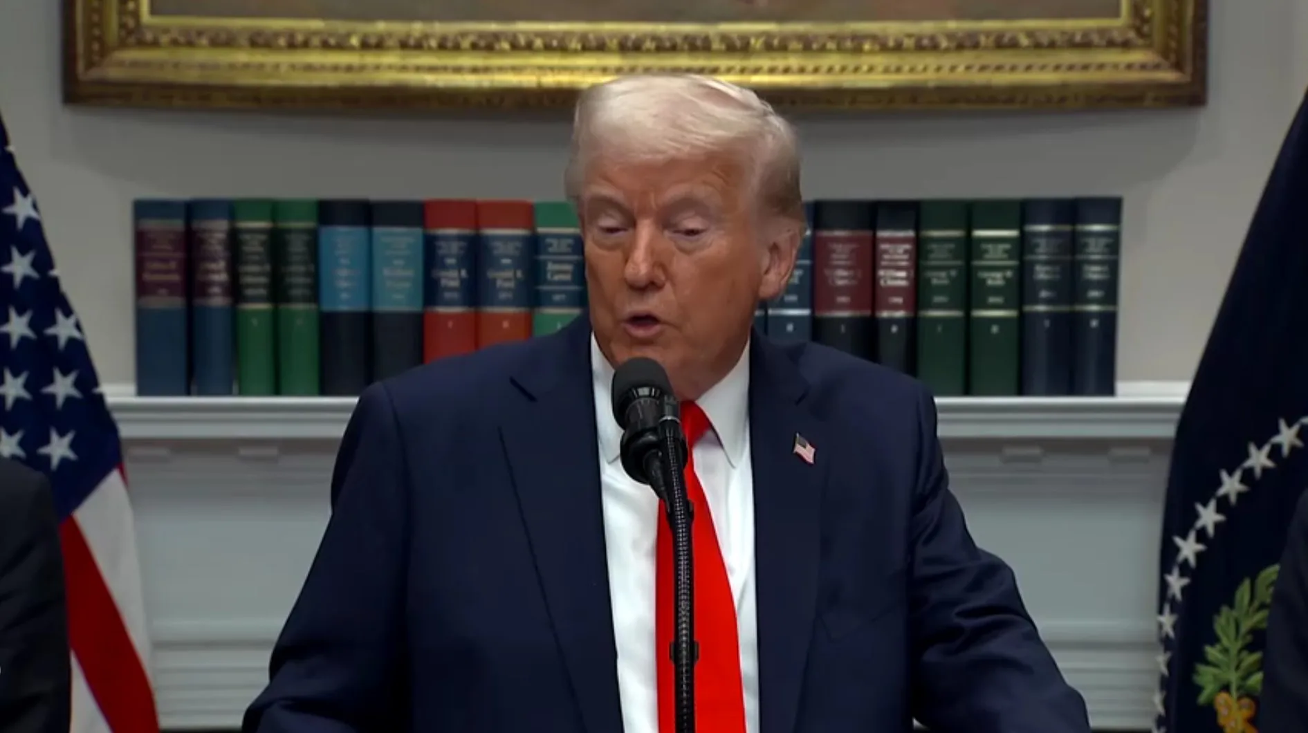 Trump aumenta aranceles a China al 20% en represalia por el tráfico de fentanilo
