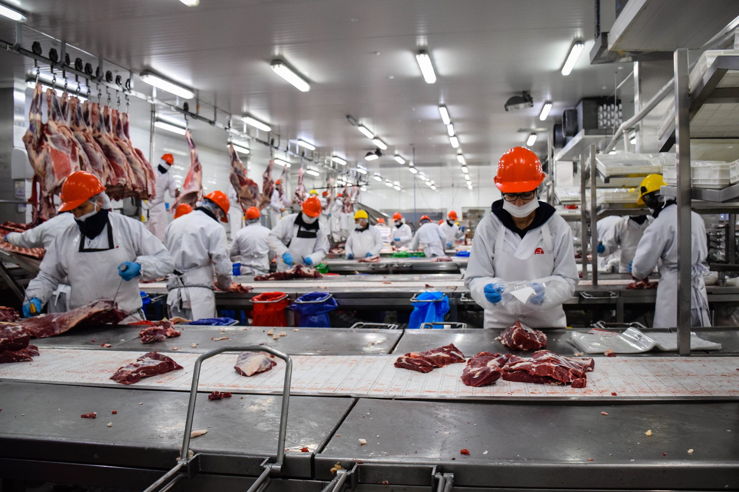 Producción industrial en Chile crece 4,5% en marzo impulsada por minería y manufactura